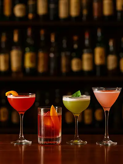 Bars & Cocktail Lounges